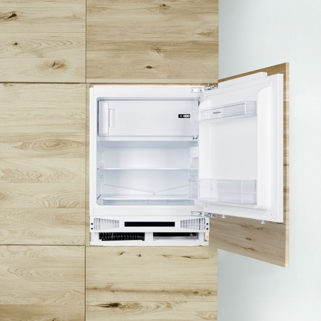 UnterbauKühlschrank mit Gefrierfach mit FesttürTechnik