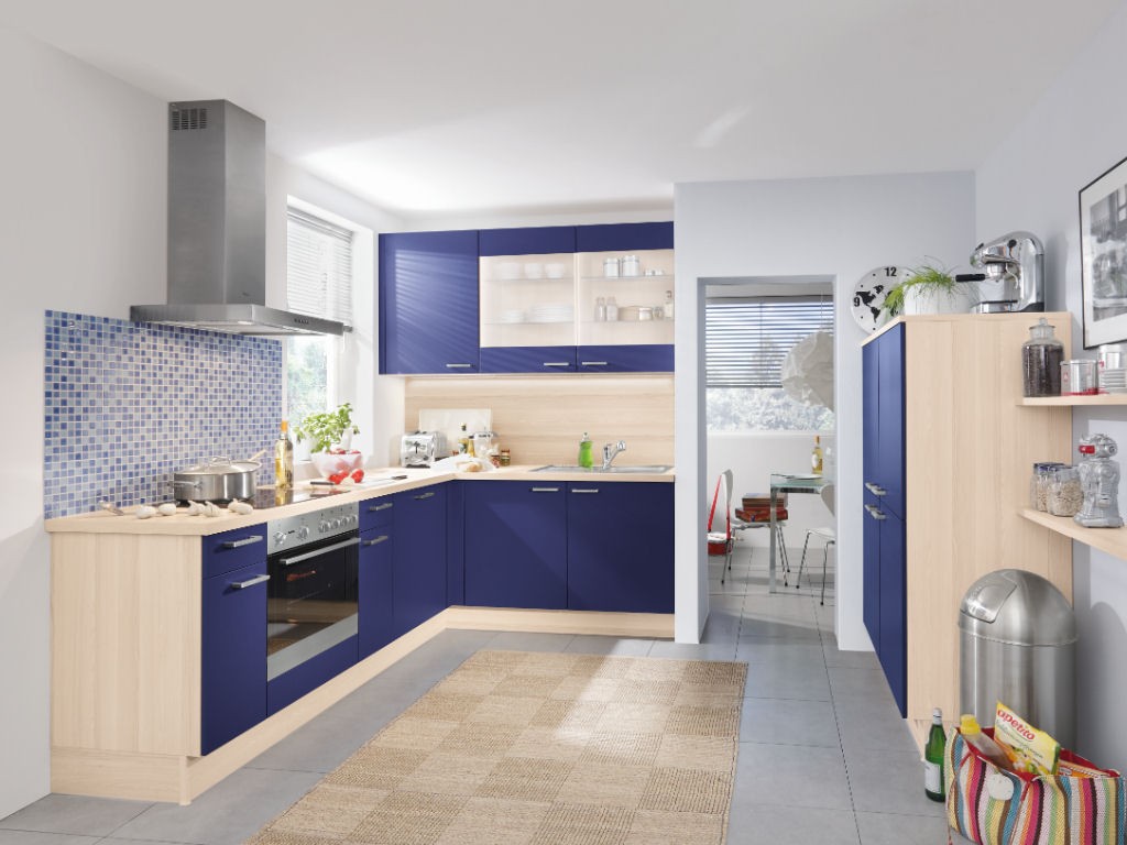 Eckblende für Hängeschränke mit 579 mm Höhe