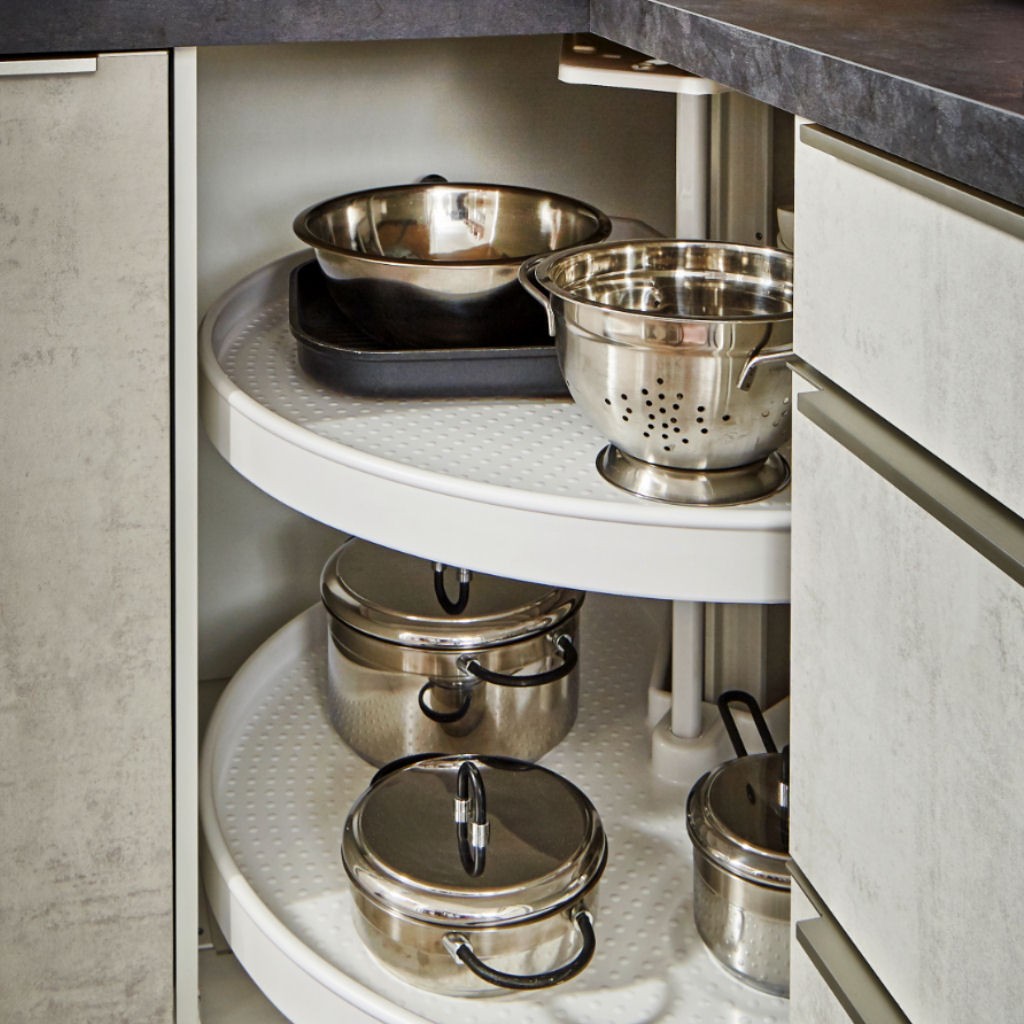 Apotheker-Unterschrank mit 1 Auszug und 2 Körben